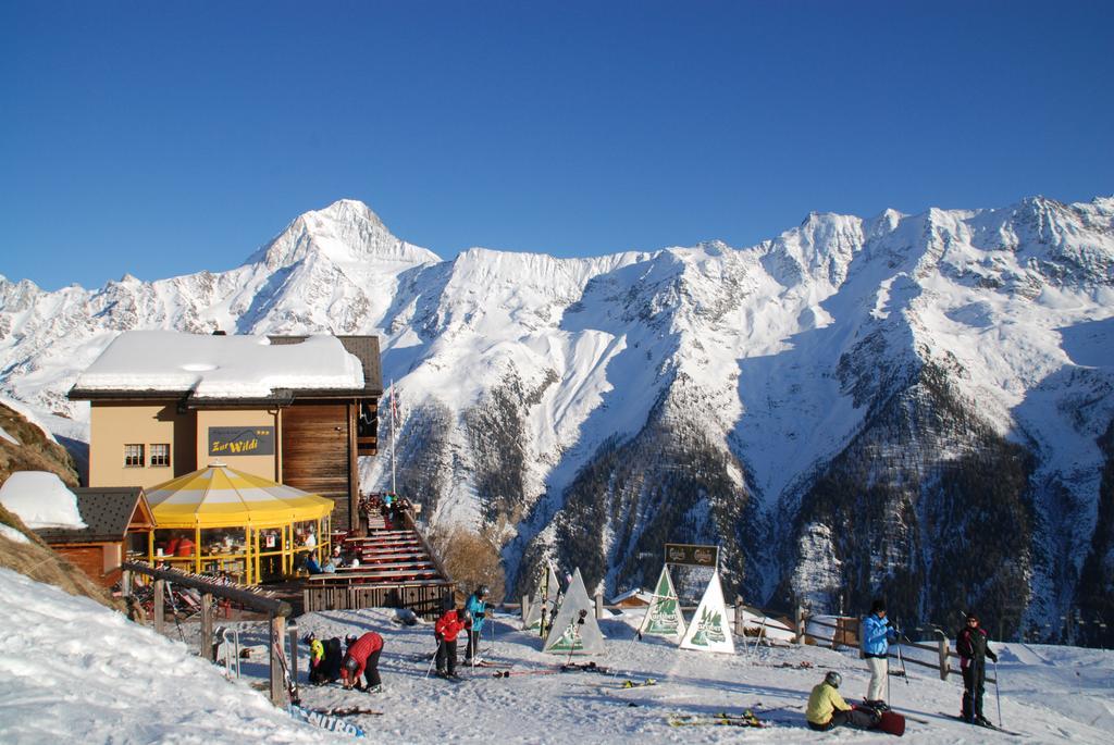 Alpenhotel Zur Wildi Lauchernalp Wiler Exterior foto