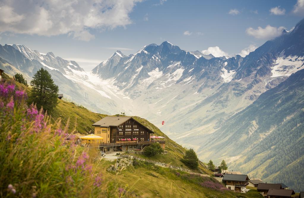 Alpenhotel Zur Wildi Lauchernalp Wiler Exterior foto